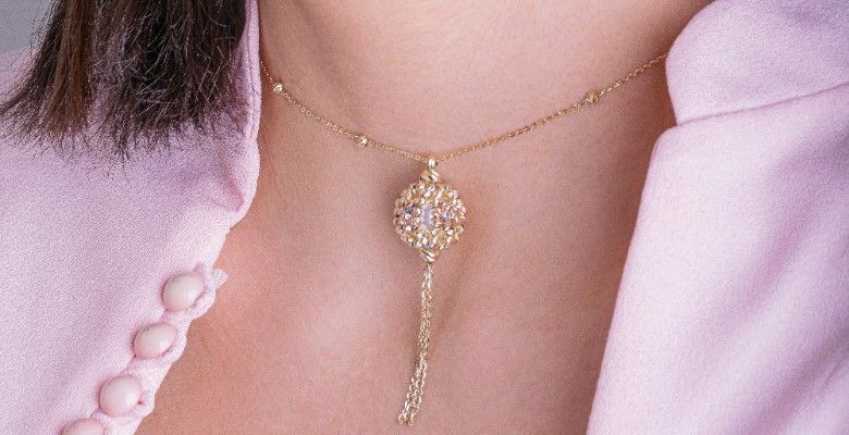 Какой чокер выбрать для романтического образа