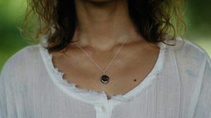 Какое колье выбрать для пары