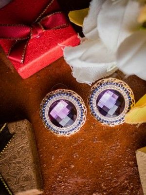 украшение с аметистом