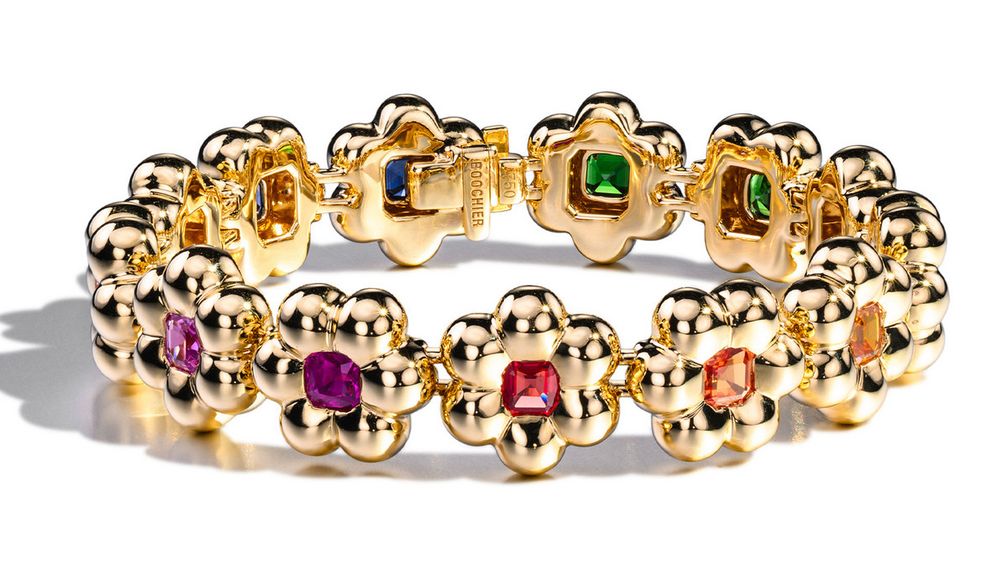 Большой браслет Rainbow Flower Puff («Радужный пышный цветок») с радужными сапфирами огранки Ашер и бриллиантами в 18-каратном желтом золоте