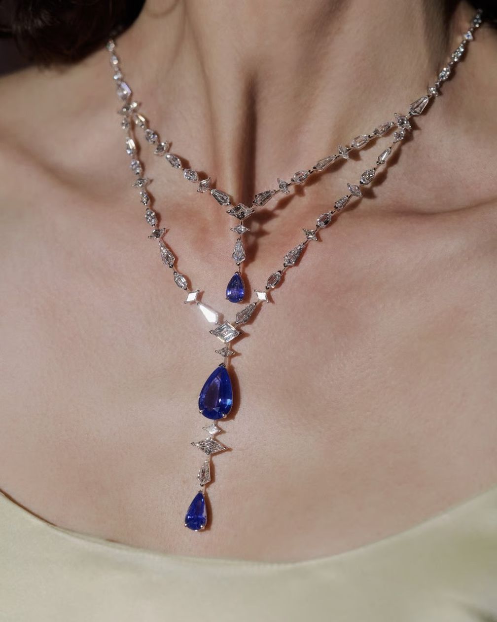 Колье Parcae от Cartier