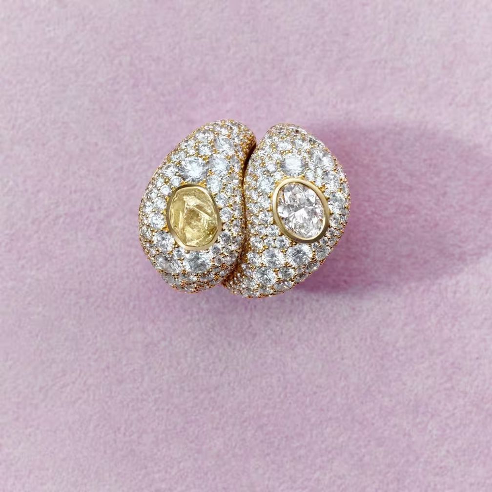 Кольца из капсульной коллекции Riverborn от De Beers