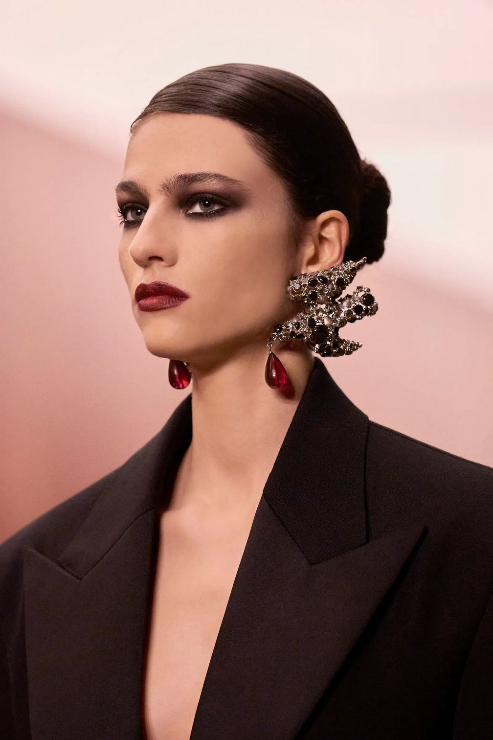 Saint Laurent by Anthony Vaccarello, осень-зима – 2026/2027. Gorunway.com