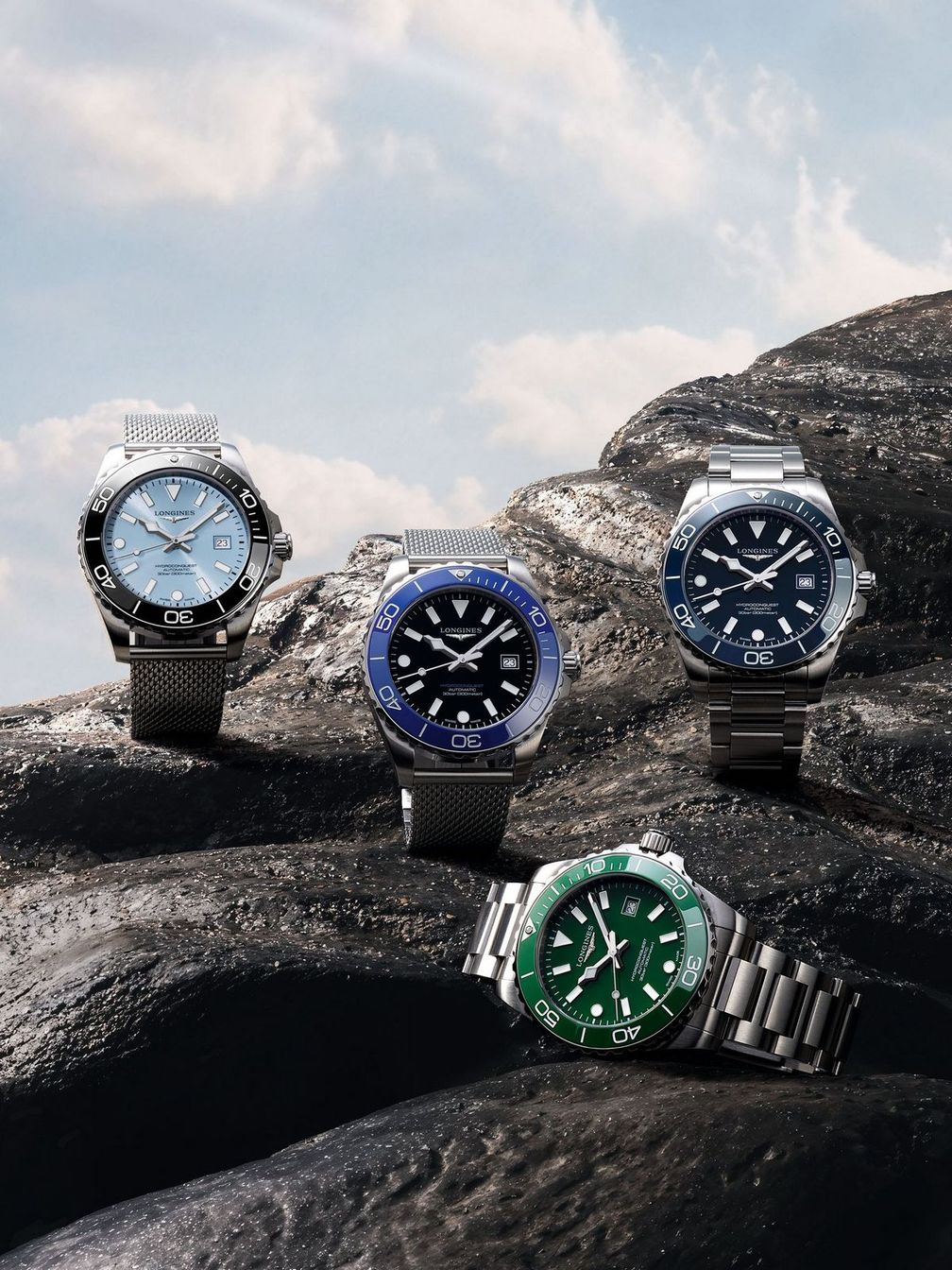 Новые модели Longines HydroConquest. Фото: Longines