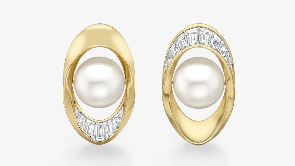 Асимметричные серьги Orbit с жемчугом и бриллиантами квадратной огранки общим весом 3,33 карата