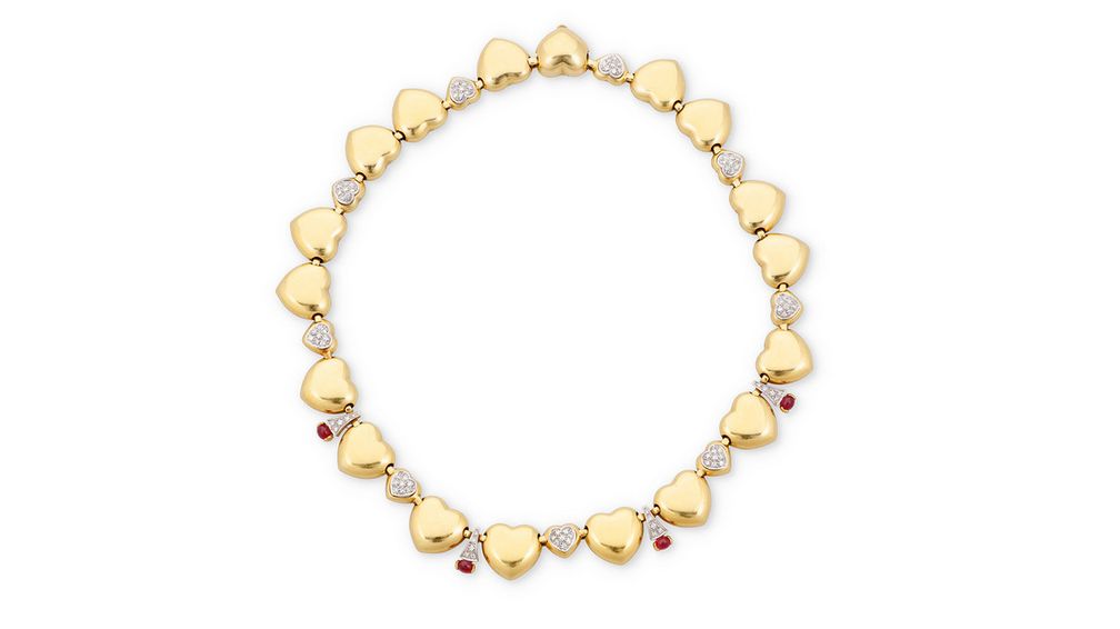 Колье с мотивами сердца, украшенное рубинами и бриллиантами