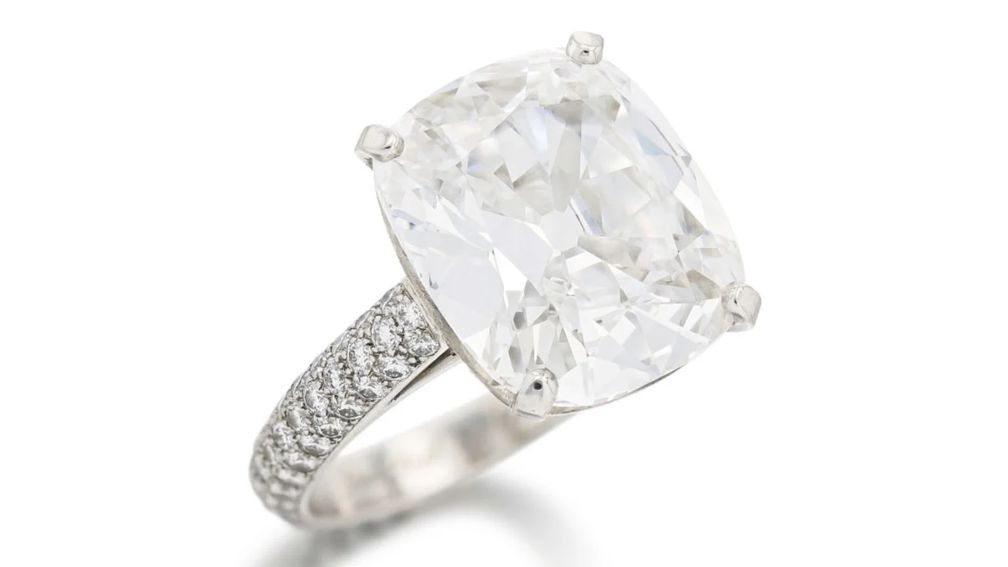 На ювелирной продаже Sotheby’s представлены сапфиры