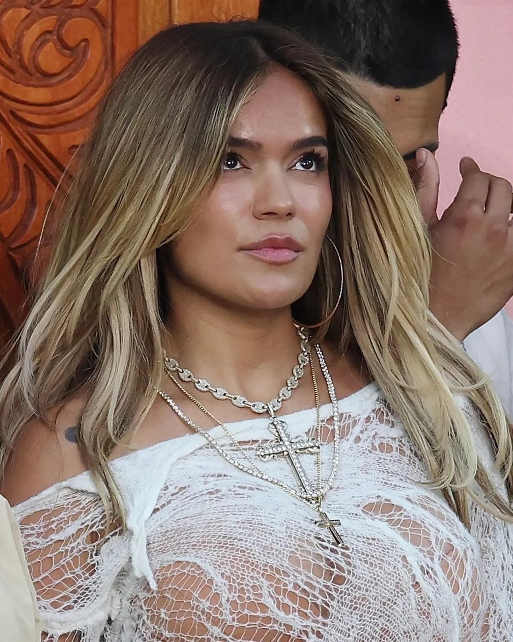 О вневременном характере колье с бриллиантовым крестом, ч. 2