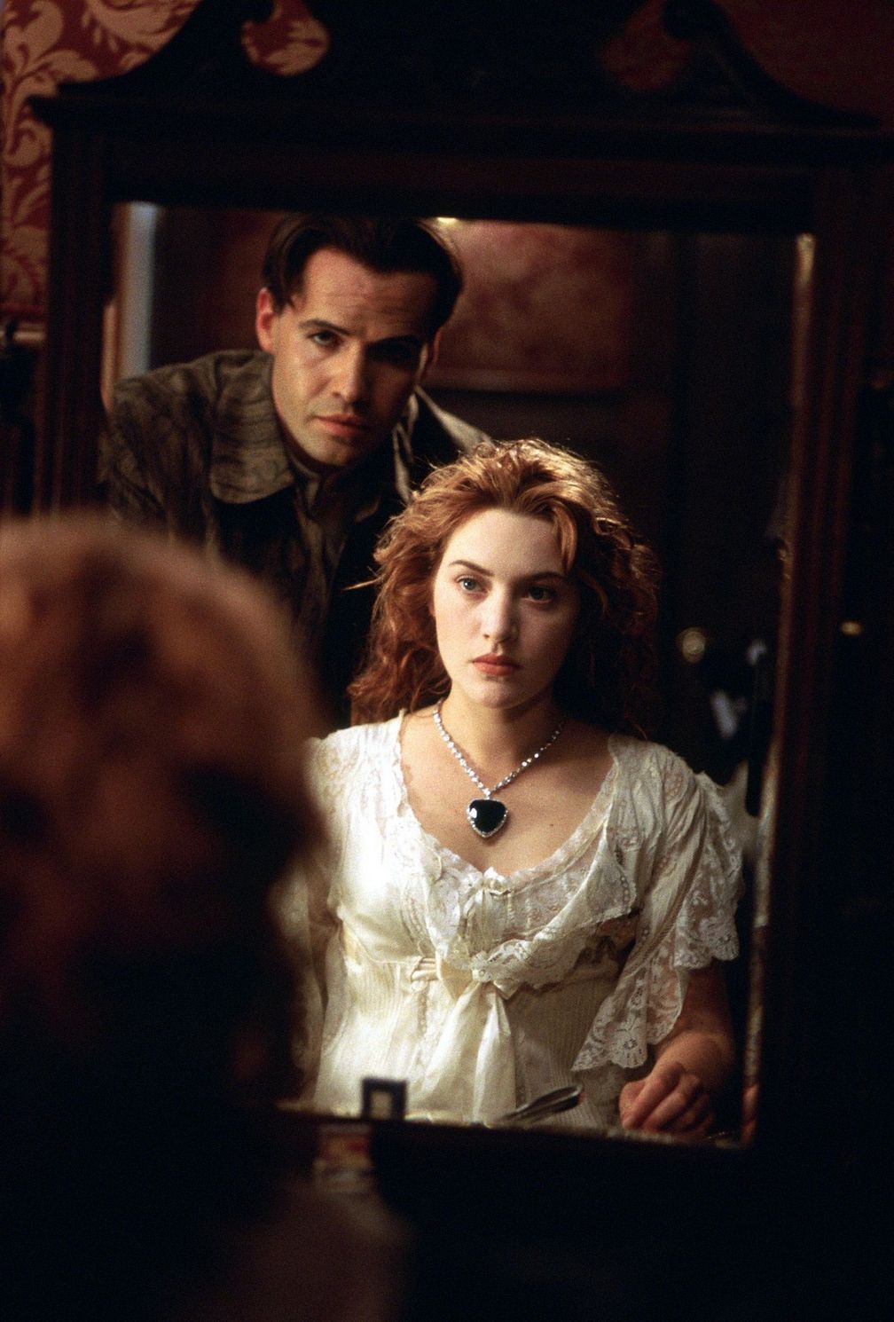 Кейт Уинслет и Билли Зейн в фильме «Титаник» 