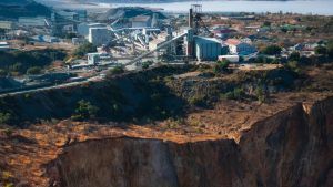 Выручка Petra падает на фоне продолжающегося снижения цен на алмазное сырье