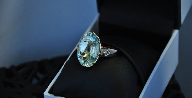 Какие камни подходят Ракам для привлечения любви