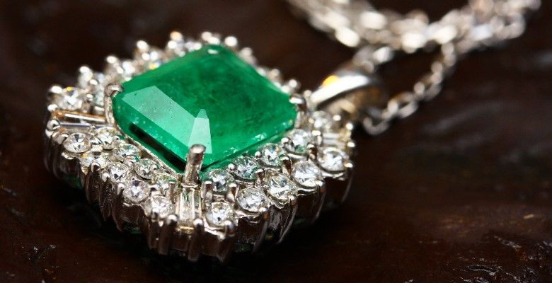 Какие камни подходят Тельцам для привлечения успеха