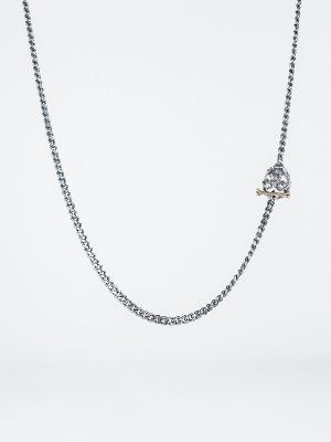 Почему на цепочке появились черные пятна