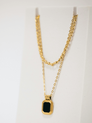 Какие камни подходят Козерогам для привлечения удачи