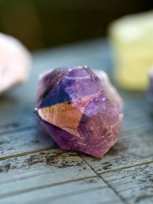 Какие камни подходят Близнецам для привлечения удачи