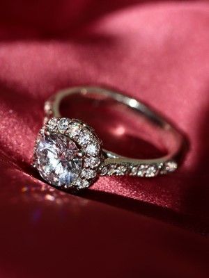 Какие камни подходят Овнам для привлечения успеха