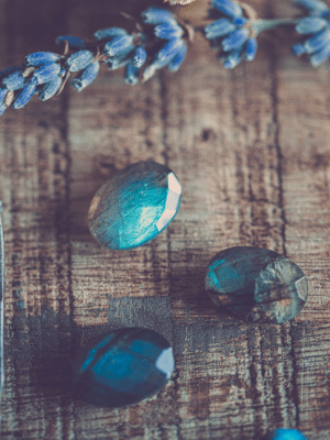 Какие камни подходят Скорпионам для привлечения удачи