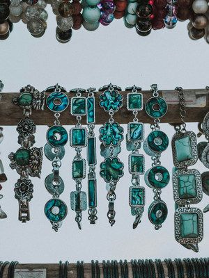 Какие камни подходят Стрельцам для привлечения любви