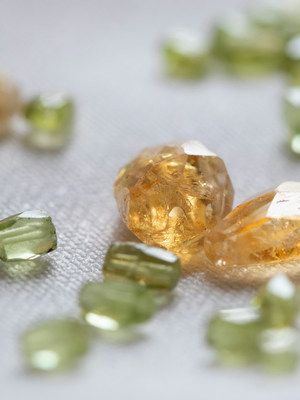 Какие камни подходят Девам для привлечения удачи