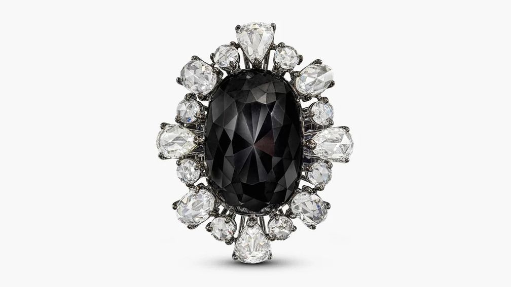 Аукцион Sotheby’s в Гонконге собрал $ 7,4 млн