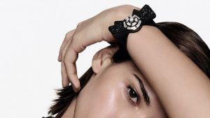 Браслет-кафф Nœud de Diamants от Chanel: эффектно скрытое время