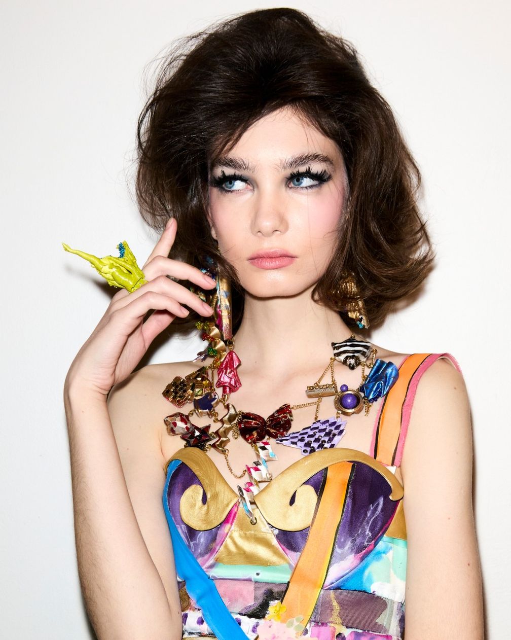 Изделия Рональда ван дер Кемпа, специализирующегося на крупногабаритных «художественных украшениях»