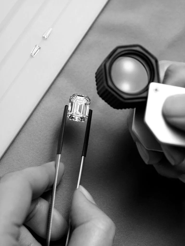 «Каждый драгоценный камень, который мне показывали, был как друг, уникальный и незабываемый» — Гарри Уинстон