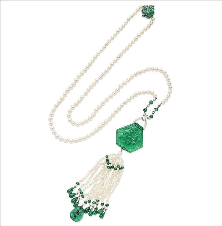 Длинное ожерелье от Cartier в стиле ар-деко