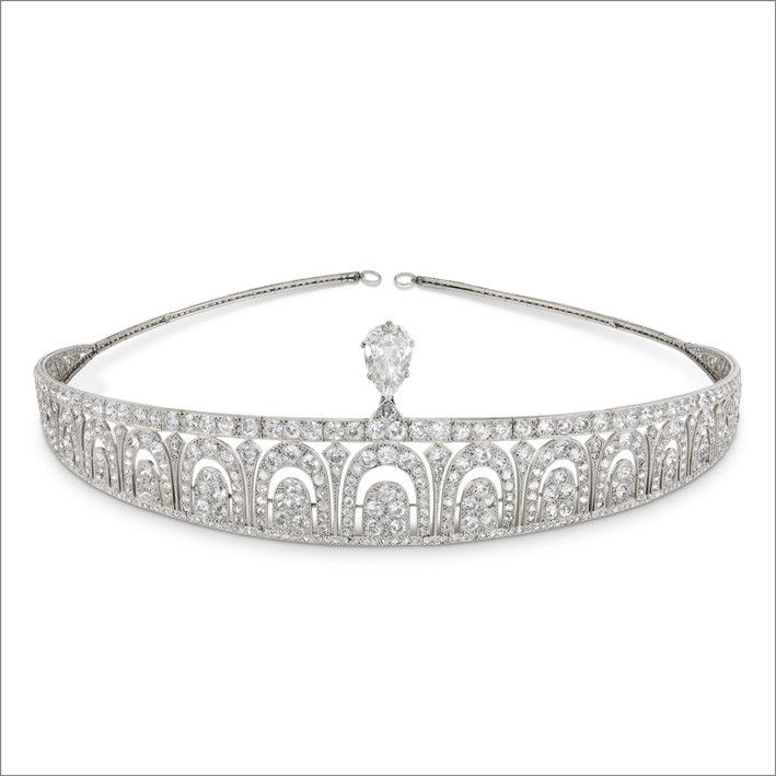 Бриллиантовая тиара от Cartier