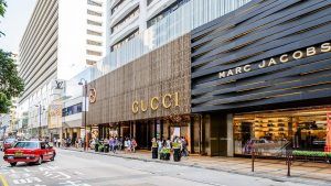 Продажи предметов роскоши в Гонконге продолжают расти