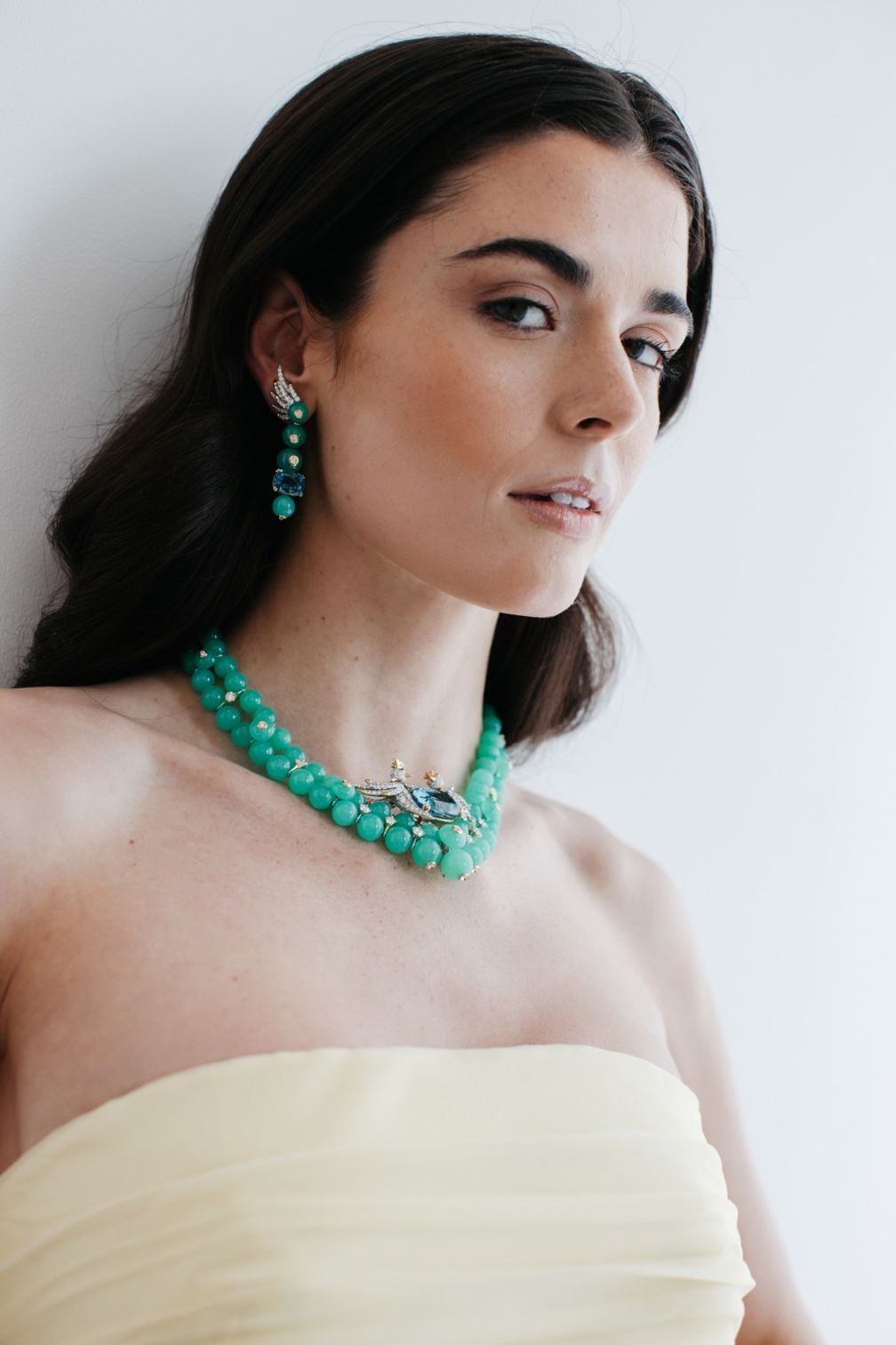 Изделия из коллекции ювелирных украшений Blue Book 2026: Hidden Garden. Фото: Лекси Морленд / WWD