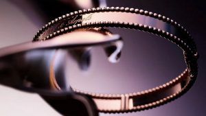 Генеральный директор Van Cleef & Arpels Катрин Ренье об эволюции культового мотива Perlée