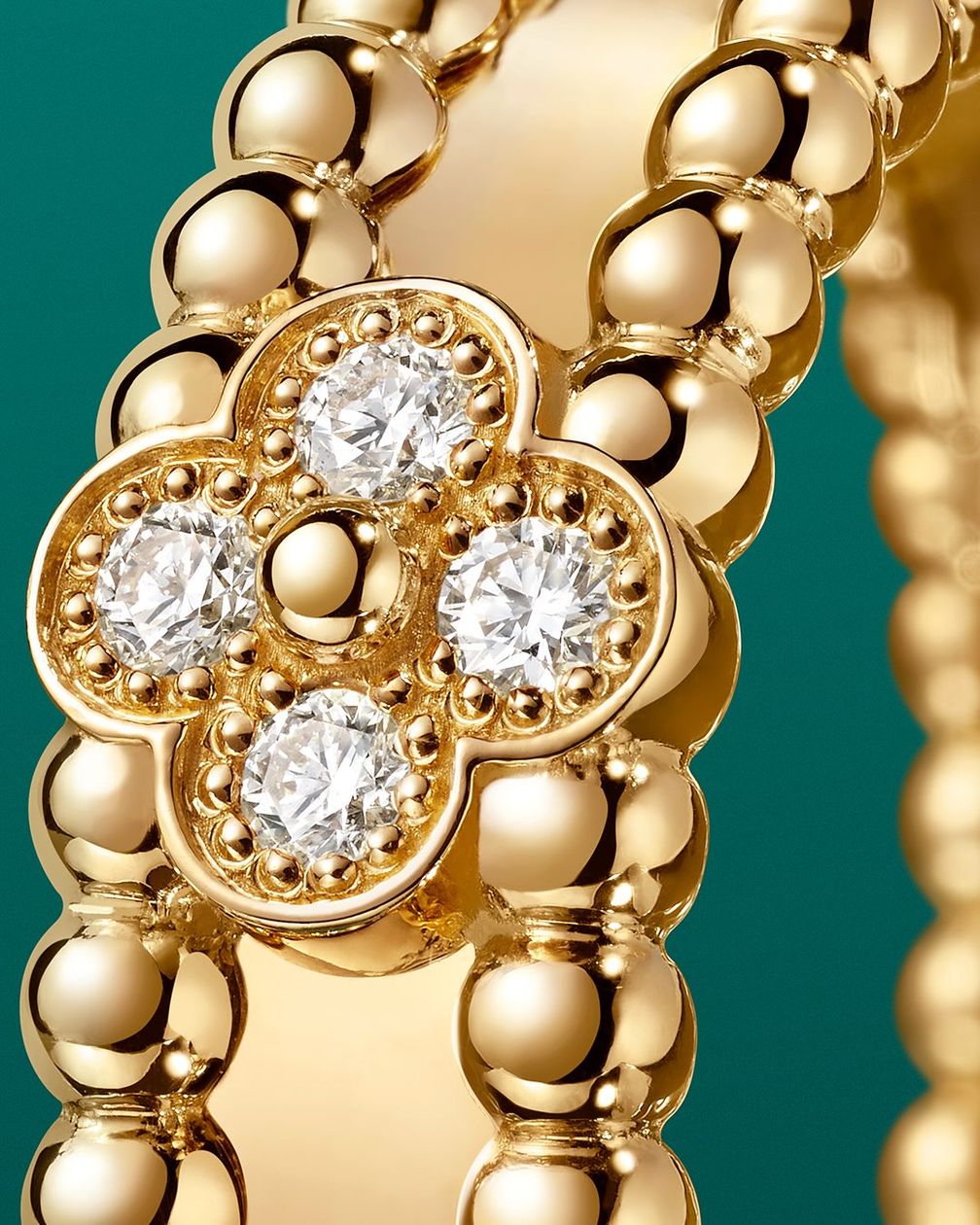 Украшения из коллекции Perlée от Van Cleef & Arpels. Фото: Van Cleef & Arpels 