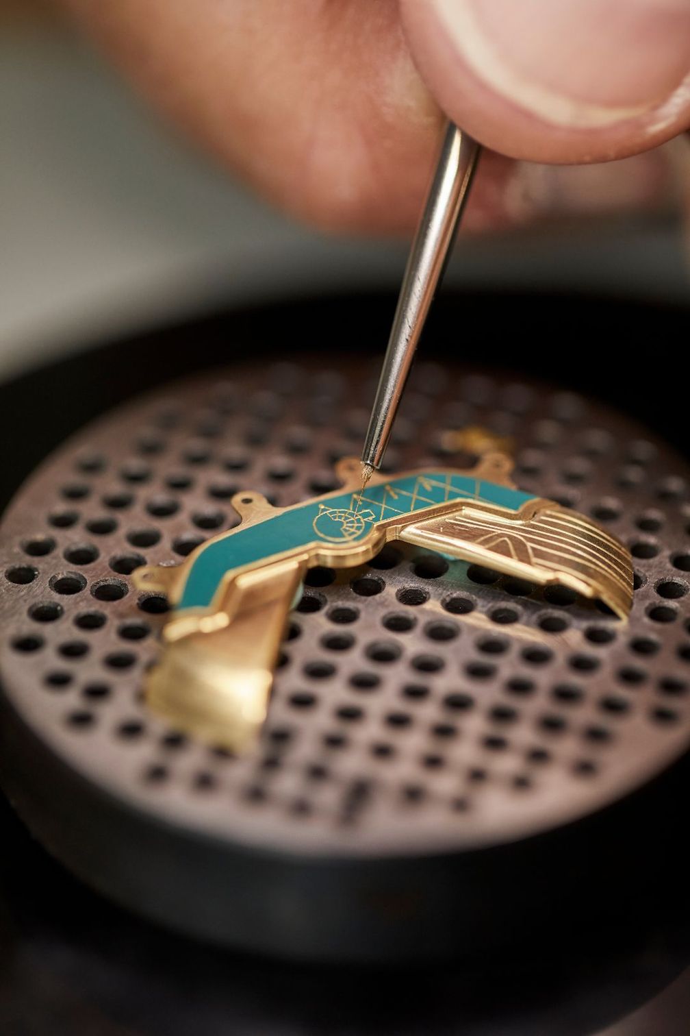 Создание удивительных часов Van Cleef & Arpels