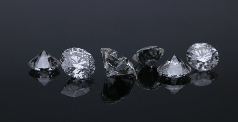 Антигид по уходу: 3 способа окончательно испортить алмаз