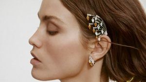 Cartier представил в Сен-Тропе коллекцию высокого ювелирного искусства Le Chœur des Pierres