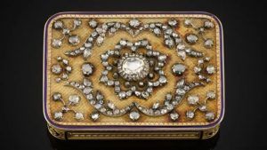 Бриллиантовый портсигар идеален для тех, кто ценит старину, ч. 2