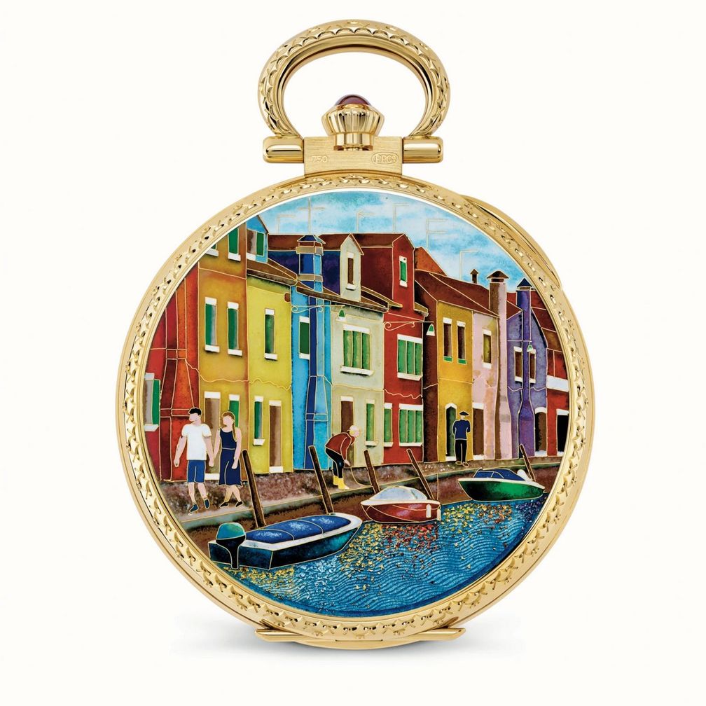 Задняя крышка карманных часов Patek Philippe «Burano» (арт. 992/193J-001), на которой с помощью цветной перегородчатой эмали воспроизведены знаменитые яркие дома этого острова Задняя крышка карманных часов Patek Philippe «Burano» (арт. 992/193J-001), на которой с помощью цветной перегородчатой эмали воспроизведены знаменитые яркие дома этого острова