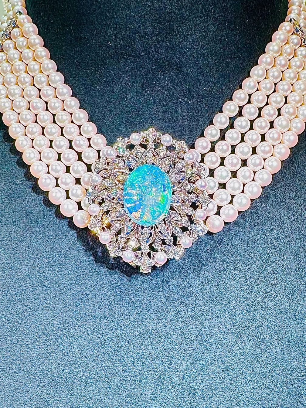 Ожерелье из пяти нитей с жемчугом, опалом и бриллиантами от Mikimoto
