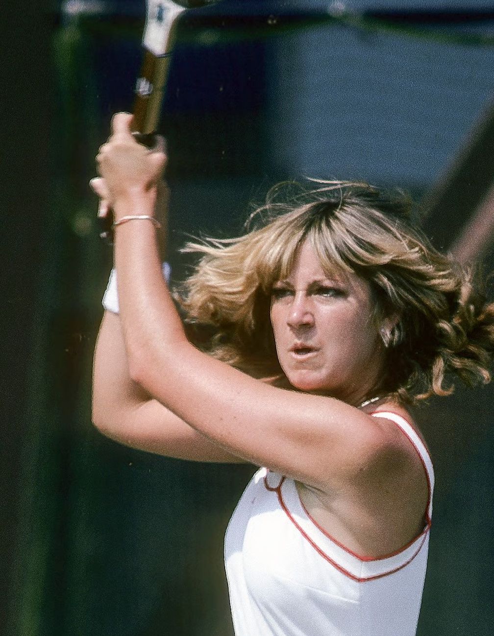Крис Эверт (на фото 1978 года) во время матча US Open 1987 года попросила остановить игру, когда у ее бриллиантового браслета сломалась застежка. Фото: Getty Images Крис Эверт (на фото 1978 года) во время матча US Open 1987 года попросила остановить игру, когда у ее бриллиантового браслета сломалась застежка. Фото: Getty Images