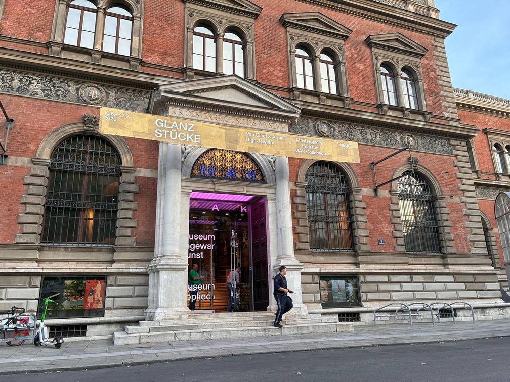 В Вене украдено историческое бриллиантовое колье от Van Cleef & Arpels, созданное для египетской королевы