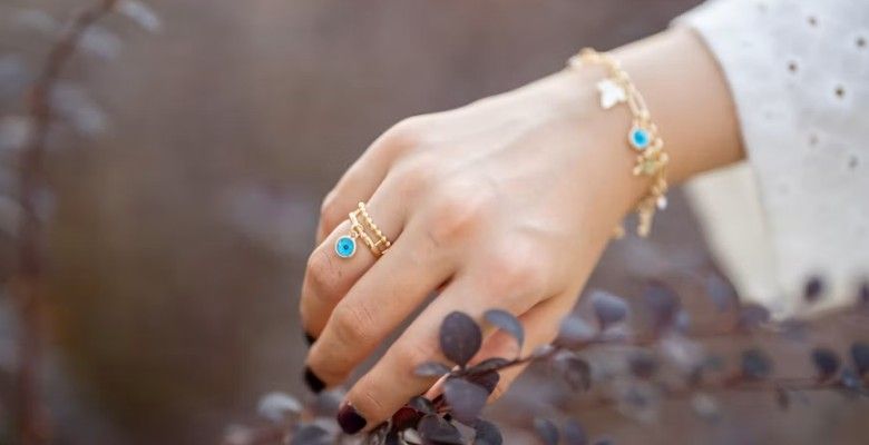 Какие украшения лучше носить Рыбам в полнолуние?