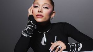 Ариана Гранде представляет коллекцию Classica от Swarovski