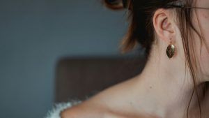Лаконичные украшения для Стрельца, который не любит пафос