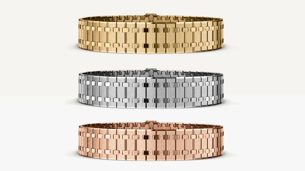 Колье-чокеры из коллекции Royal Oak Joaillerie. Фото: Audemars Piguet