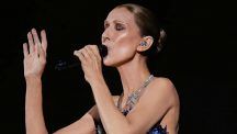 Селин Дион блистает на сцене в шедевре от Chanel