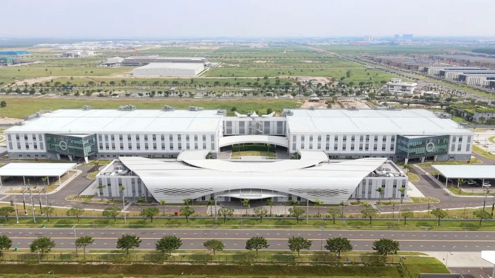 Новое производственное предприятие Pandora в промышленном парке Vietnam-Singapore Industrial Park III недалеко от Хошимина. Фото предоставлено Pandora